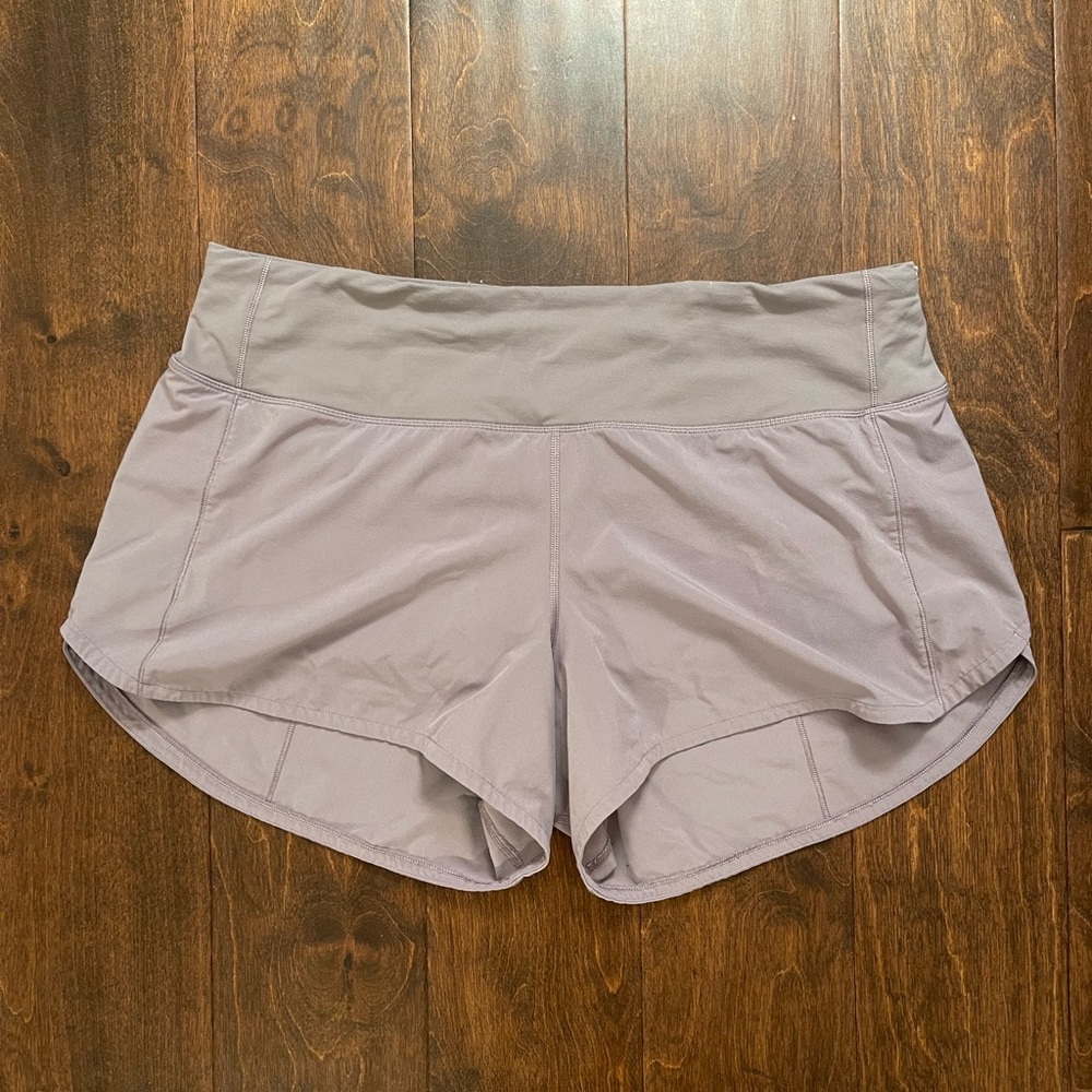 🍋Lululemon🍋 Speed Up 4” Shorts (size 10) in Lilac
